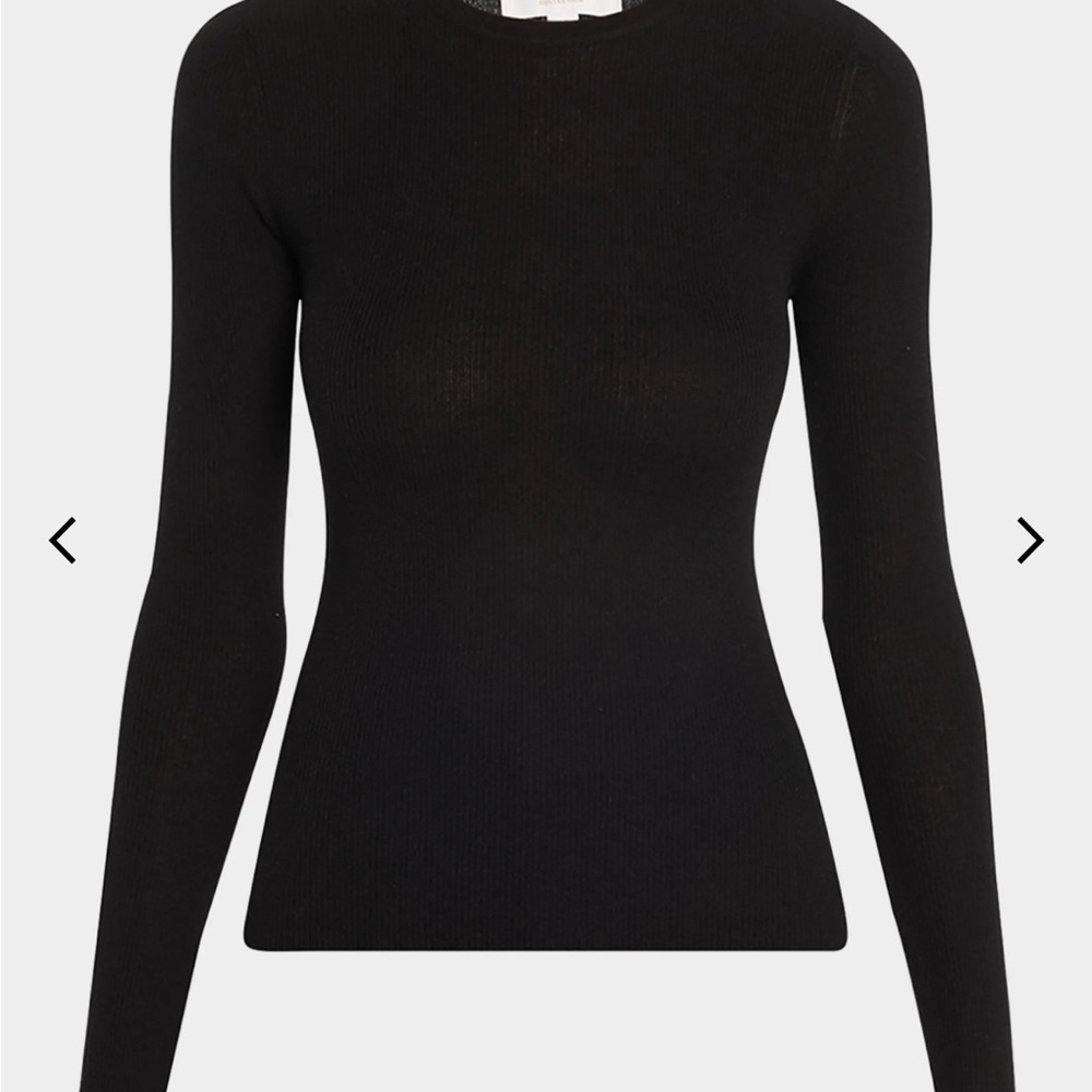 Michael Kors Collection
HUTTON FEATHERWEIGHT CASHMERE SWEATER. XL, fits S,M,L.
